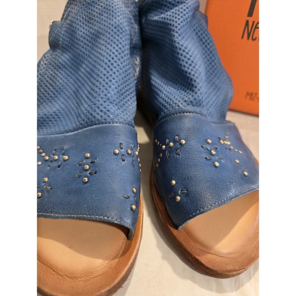 New Miz Mooz Leather Ankle Strap Sandals Style Fifi  Wide  Denim EU 39 Size 8.5 - Picture 8 of 9